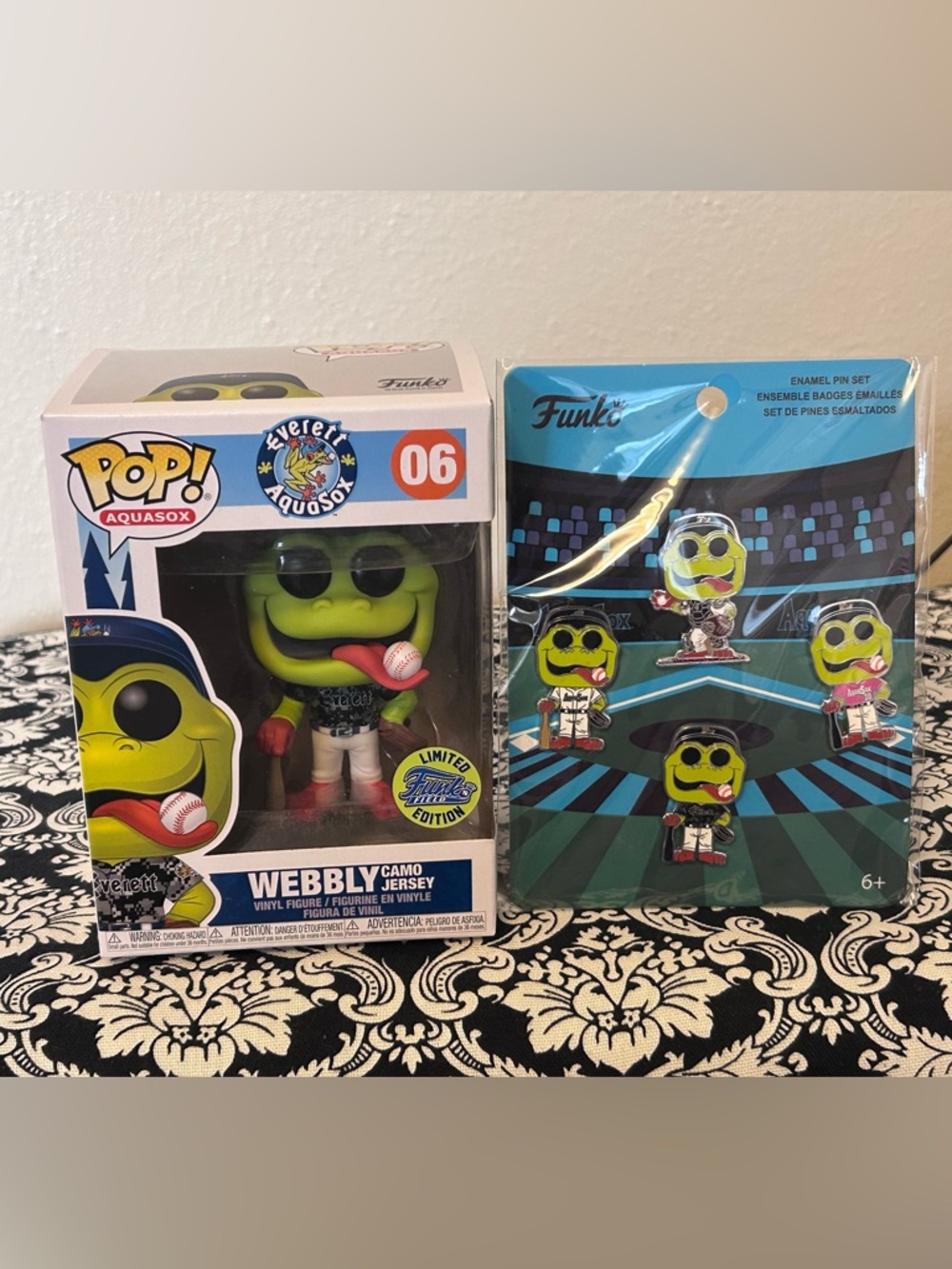 AquaSox Camo Webbly Funko Pop #6 LE 200 & Pin Set w/ 4 Pins MIP camouflage